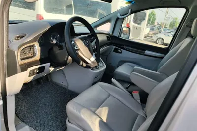 JAC Group Refine M5