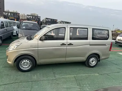 Wuling Rongguang V