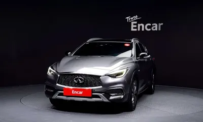 Infiniti QX30