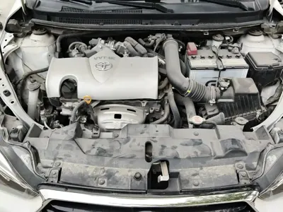 Toyota Yaris L
