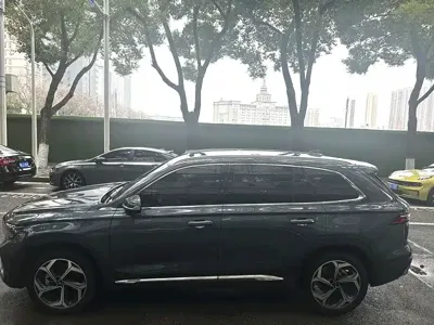 Geely Xingyue L