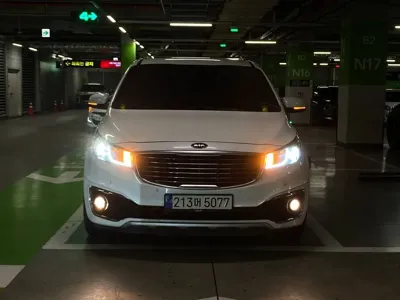 Kia Canival