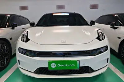 Zeekr 001