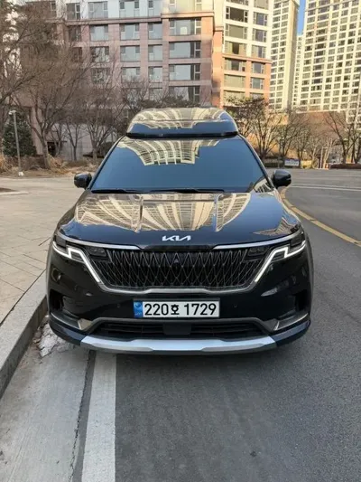 Kia Canival