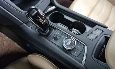 Cadillac XT6