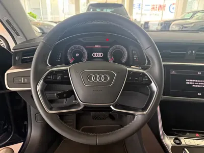 Audi A7L