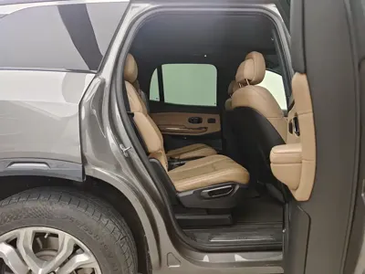 Nio ES8