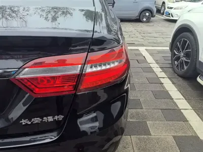 Ford Taurus