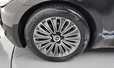 Kia K9