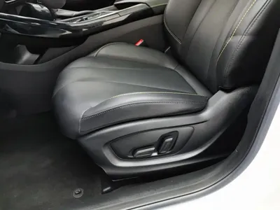 Roewe i5