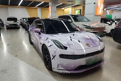 Zeekr 001