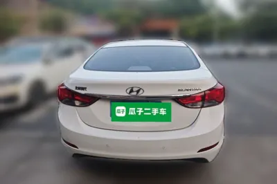 Hyundai Elantra (5th Generation