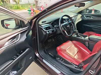 Cadillac XTS