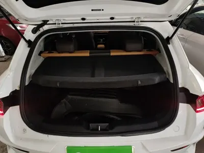 BYD e2