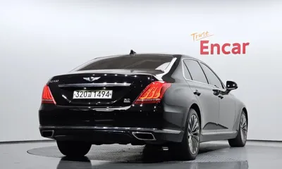 Genesis EQ900