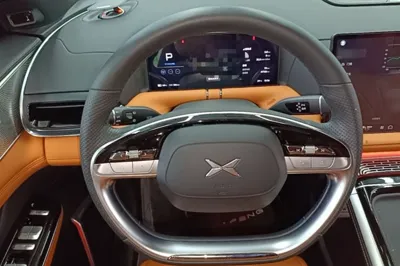 Xpeng G9