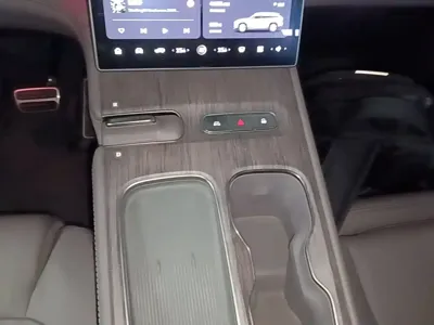 Nio ES7