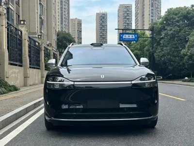 AITO 问界 AITO M9
