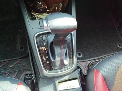 Kia KX