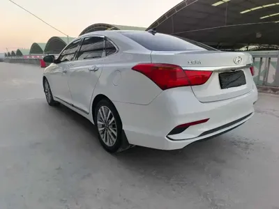 Hyundai Mistra