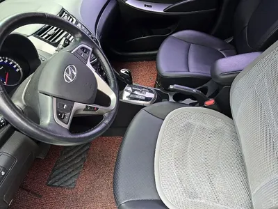 Hyundai Accent