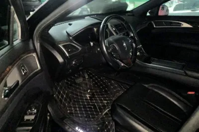 Lincoln MKZ