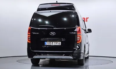 Hyundai Starex