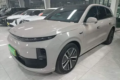 Li Auto L6
