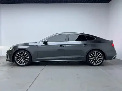 Audi A5 (Import)