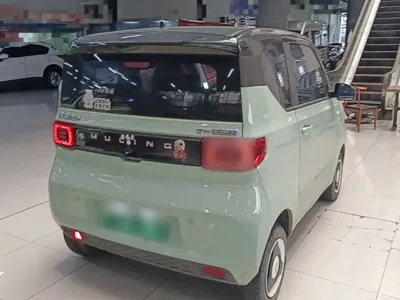 Wuling MINIEV