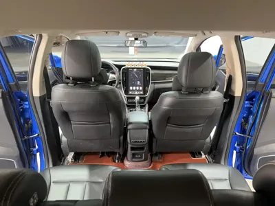 BYD MAX