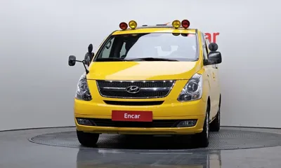 Hyundai Starex