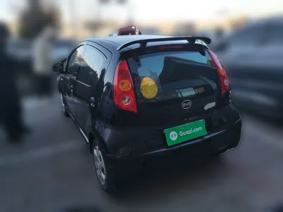 BYD F0