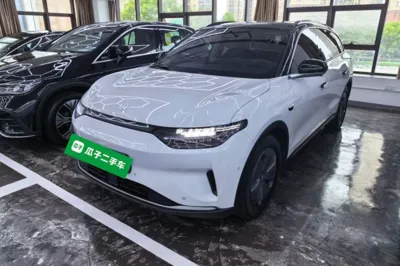Leapmotor C11