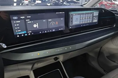 SAIC MAXUS G90