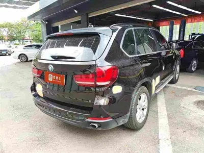 BMW X5 (Import)