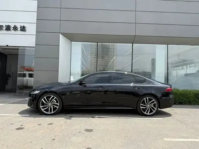 Jaguar XFL