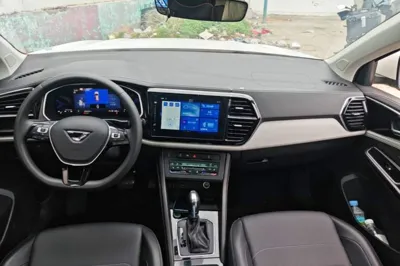 Jetta VS7