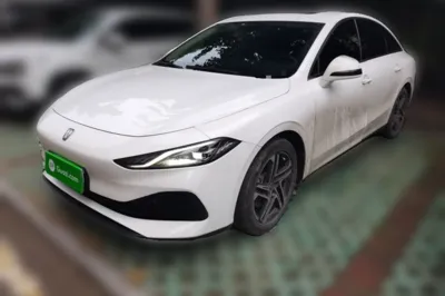 Roewe D7