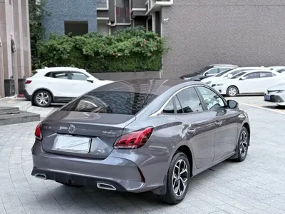 MG MG5