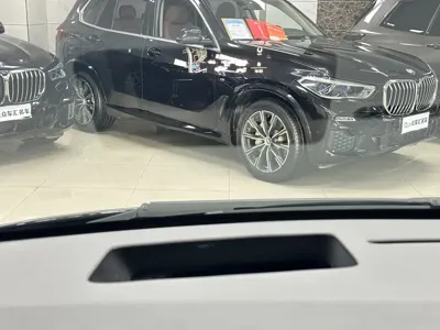Li Auto Li MEGA