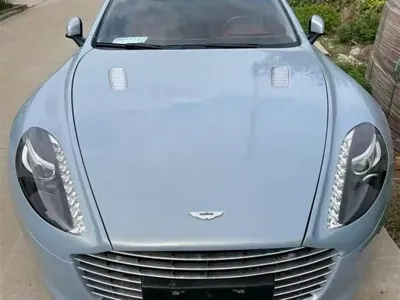 Aston Martin Rapide