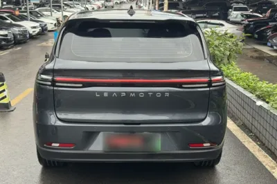 Leapmotor C10