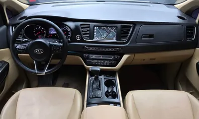 Kia Canival