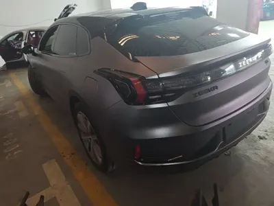 Zeekr 001
