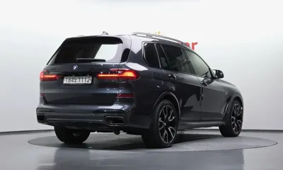 BMW X7