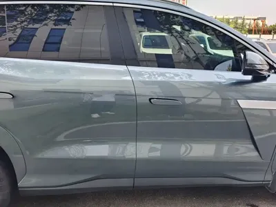 BYD 唐L
