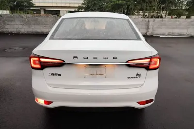 Roewe i5
