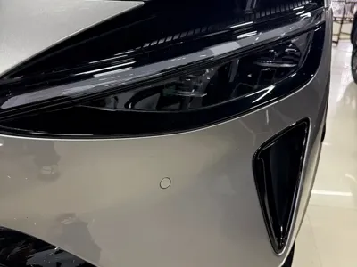 Xiaomi 小米YU7