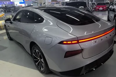 Xpeng P7